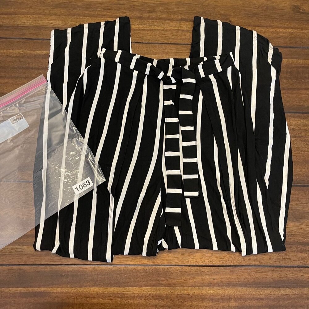 Olivaceous Women's Striped Relaxed Fit Trousers black white  size small - Picture 11 of 12